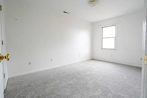 3610 Fort Ave — Photo 5