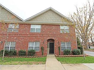 601 SW 5th St APT 4, Bentonville, AR 72712
