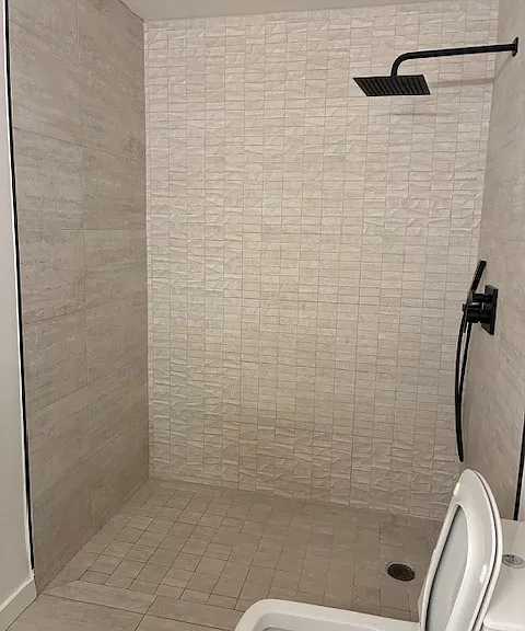 955 S Fedora Street — Photo 12