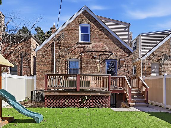 3rd image of 10054 S Saint Lawrence Ave