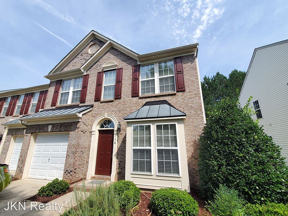 1st image of 138 S Arcadian Way