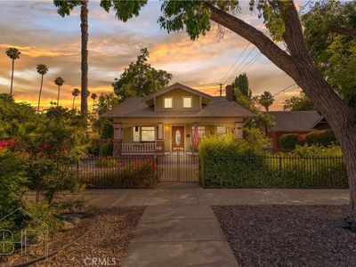 4040 3rd St, Riverside, CA, 92501
