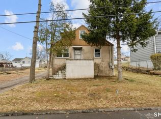 42 Wade Street, West Haven, CT 06516