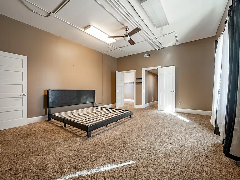 12 E Washington St #201 — Photo 39