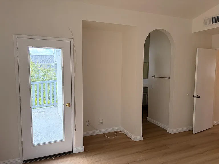 35 Coronado Cay Ln — Photo 11