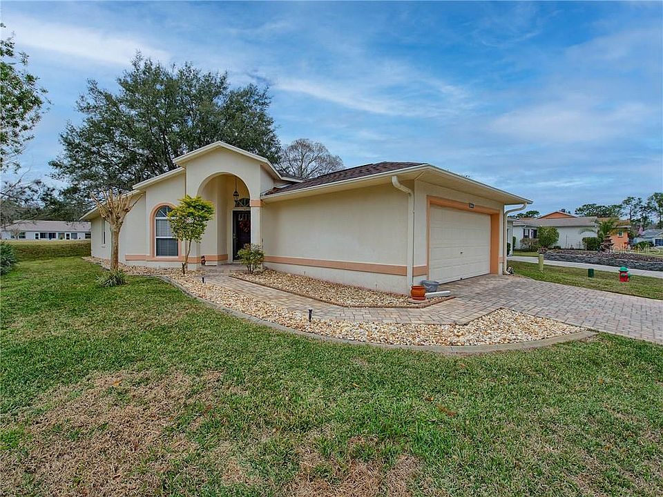 1st image of 32643 Oak Park Dr