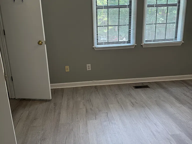 623 Carolina Ave — Photo 16