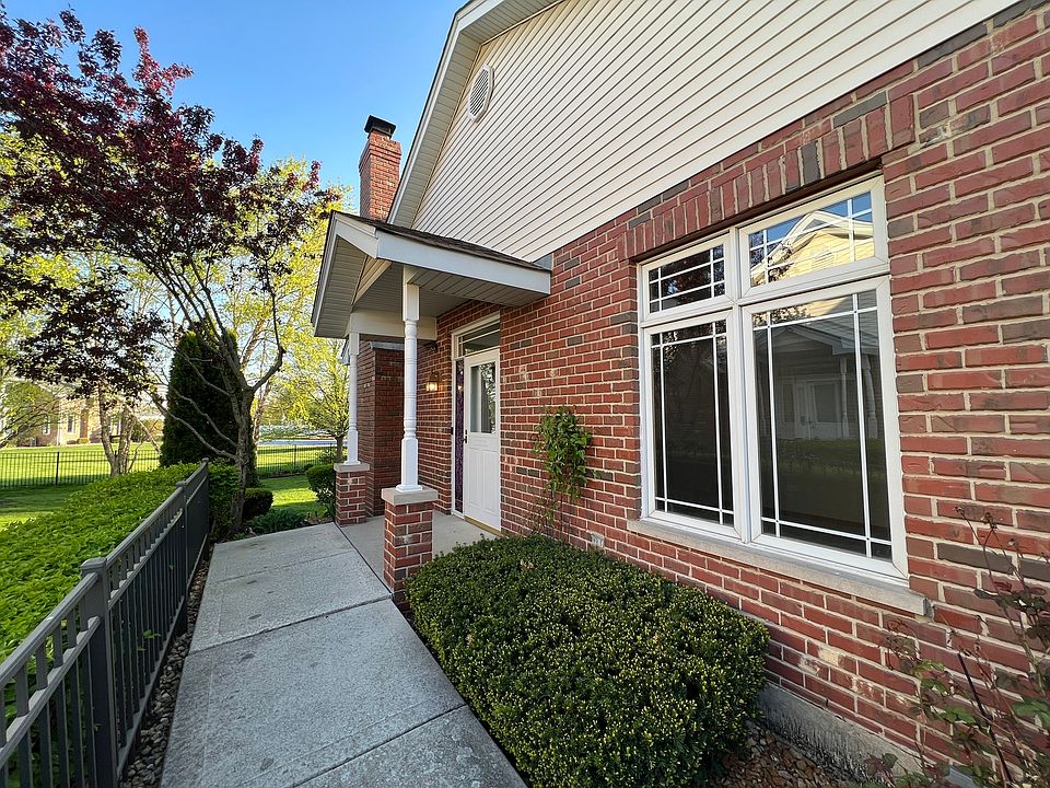 1st image of 10753 Canterbury Dr