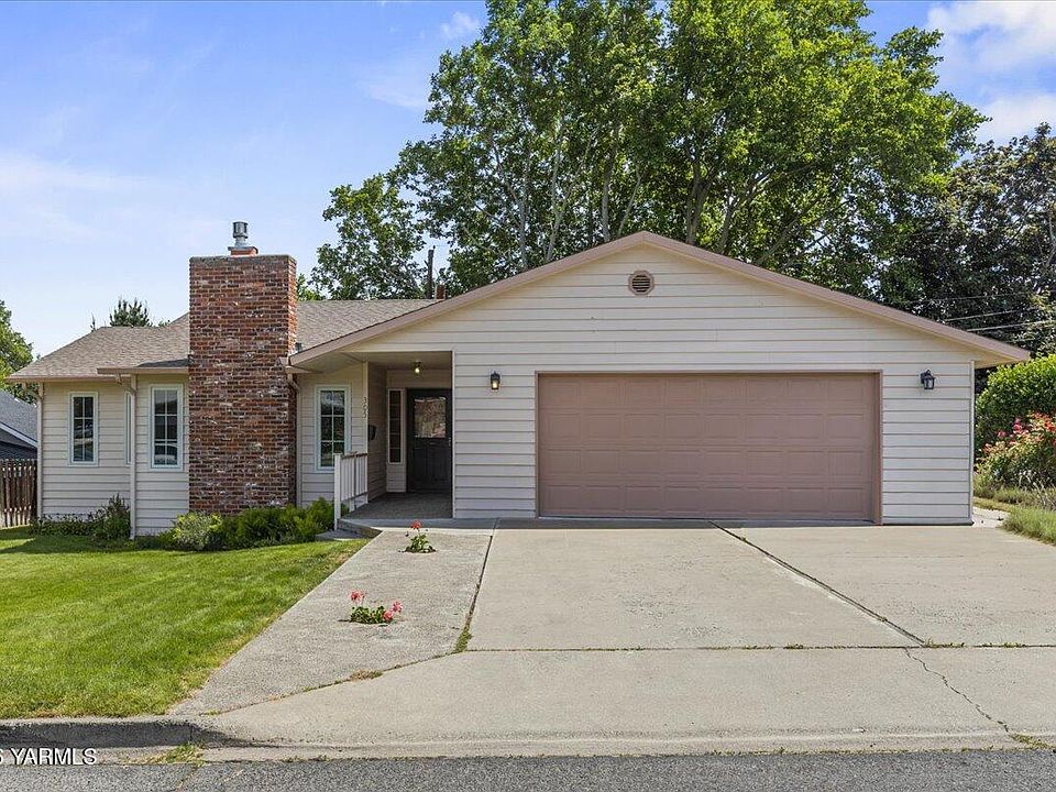 1st image of 305 N 37th Ave