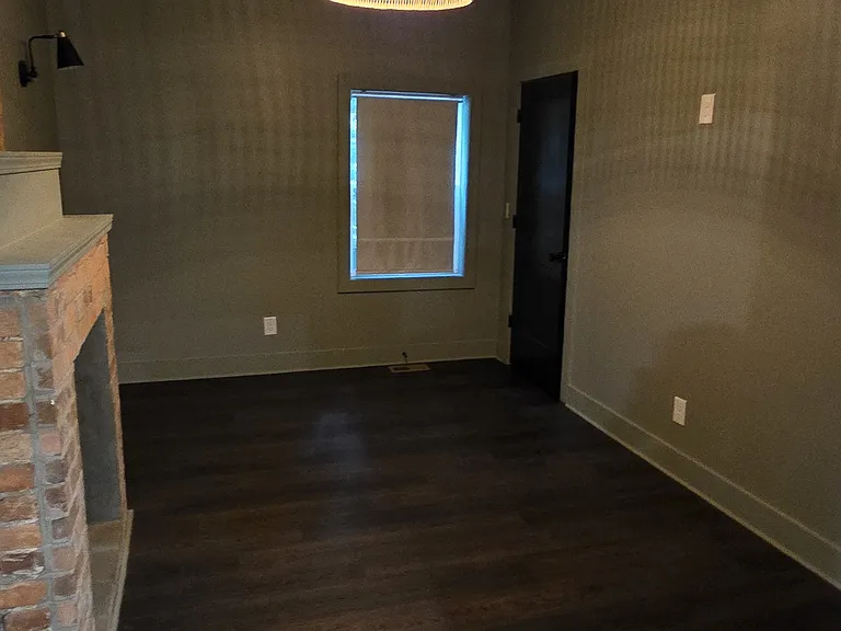 318 Summit Ave — Photo 16