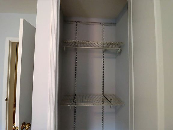 5th image of 426 W 45th St #3FE