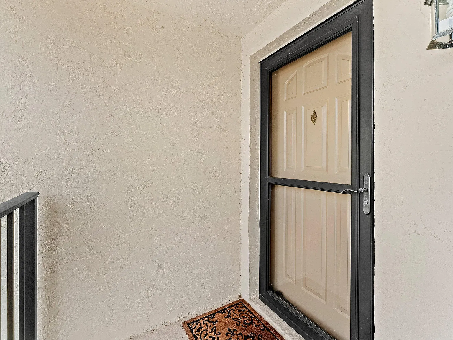 2 bed, 2.0 bath, 1178 sqft, $2,700 — Photo 3