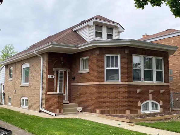 756 Newcastle Ave, Westchester, IL 60154