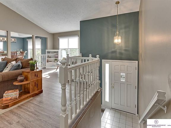 3rd image of 15518 Pepperwood Dr
