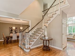 668 Long Cove Ct, Riverwoods, IL 60015