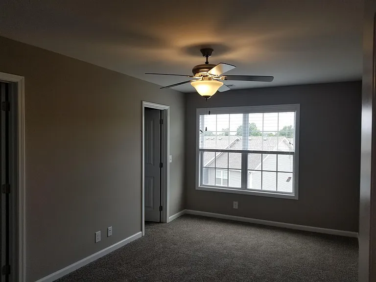 242 Alexander Blvd — Photo 6