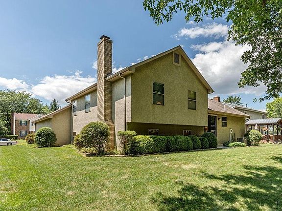2nd image of 652 Mirandy Pl