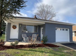 14 Pigalle St, Toms River, NJ 08757