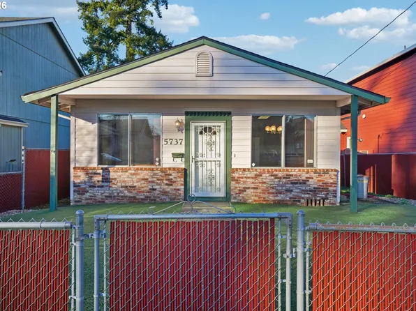 5737 SE Carlton St, Portland, OR 97206