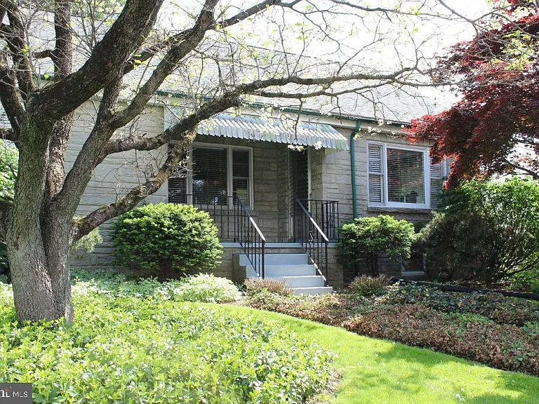 3702 Old Philadelphia Pike — Photo 1