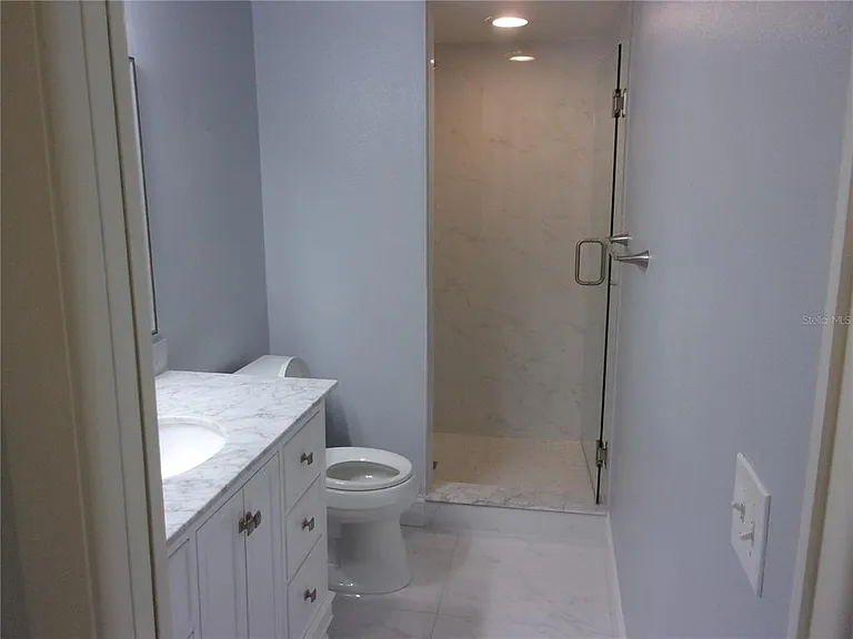 132 E Cypress Ct — Photo 19