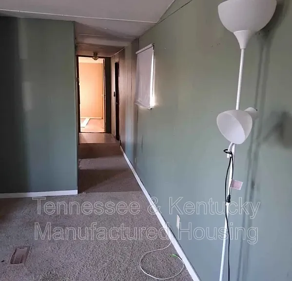 1104 Columbia Ave #8 — Photo 4
