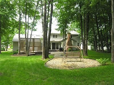 3rd image of 387 Quail Run Dr