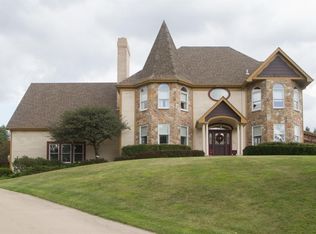 257 Tall Timbers Ct, Valparaiso, IN