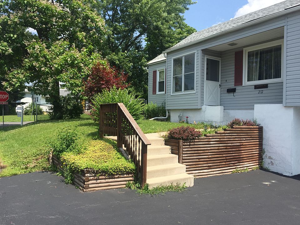 2nd image of 212 Mayers St