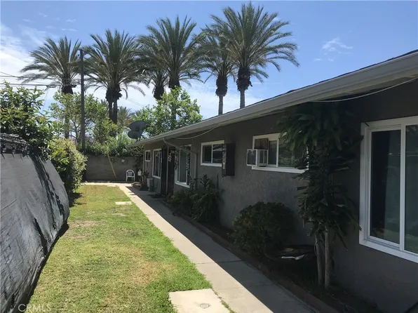 1250 W 2nd St, Santa Ana, CA 92703