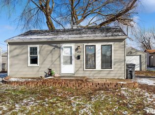 249 4th St E, Milan, IL