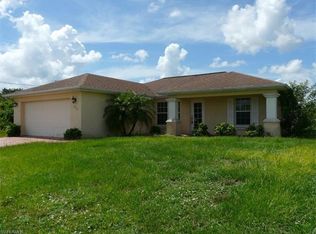 3213 23rd St SW, Lehigh Acres, FL 33976