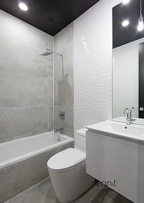 Rented by Rennit Inc. | media 21