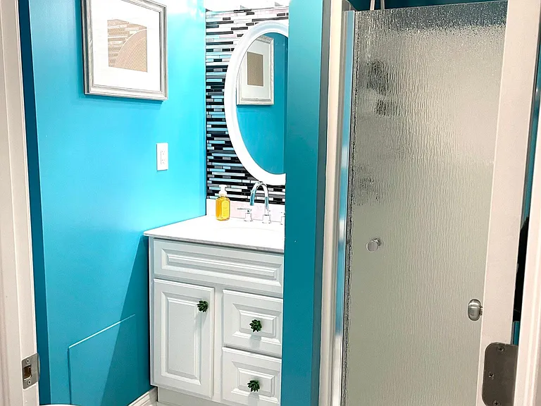 Downstairs Bathroom