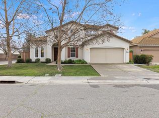 1 Hidden Park Ct, Sacramento, CA