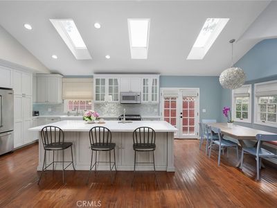 724 35th St, Manhattan Beach, CA, 90266