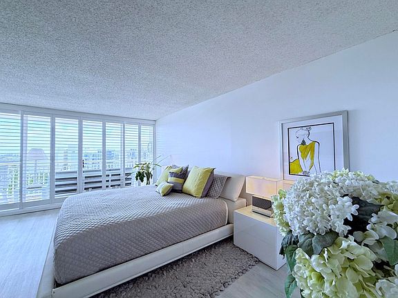5th image of 3546 S Ocean Boulevard #718