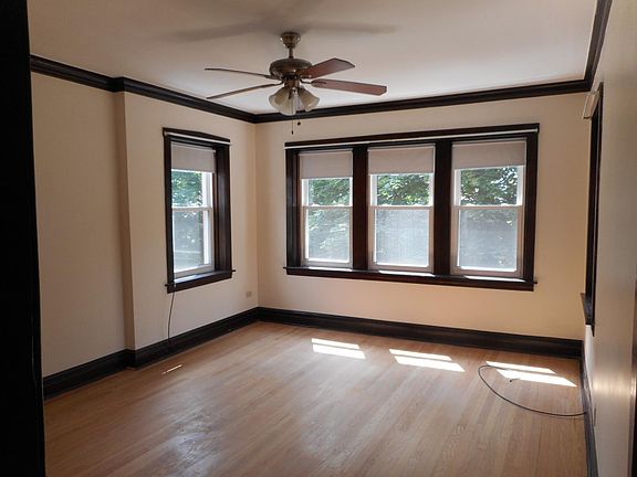 2nd image of 4617 N Kenton Ave #2