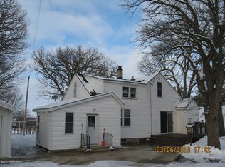 7623 SW 98th St, Ellendale, MN 56026