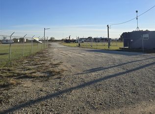 330 Whitmire Rd, Madisonville, TX 77864