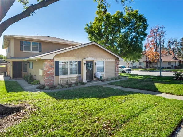 1086 W Calle De Las Estrellas APT 2, Azusa, CA 91702