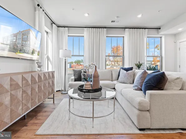 602A Percy Pl, Manassas, VA 20111