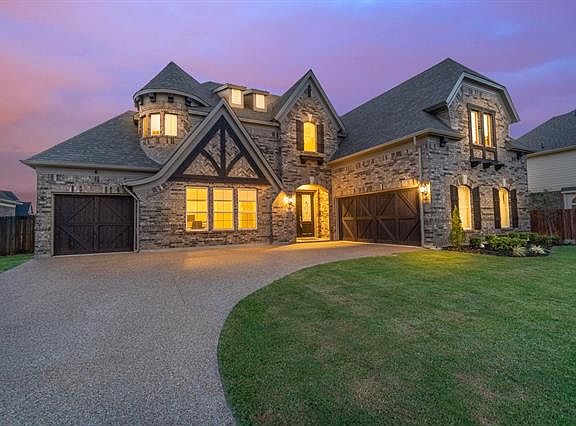 3rd image of 703 Minecreek Ct