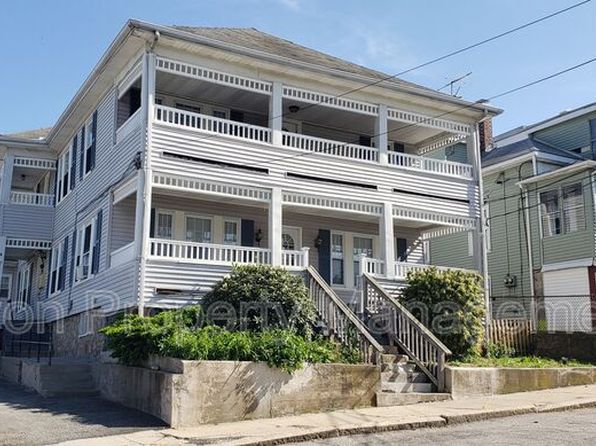 18 Verdun St UNIT 2R