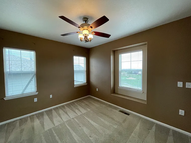 13042 Grant Cir E — Photo 10