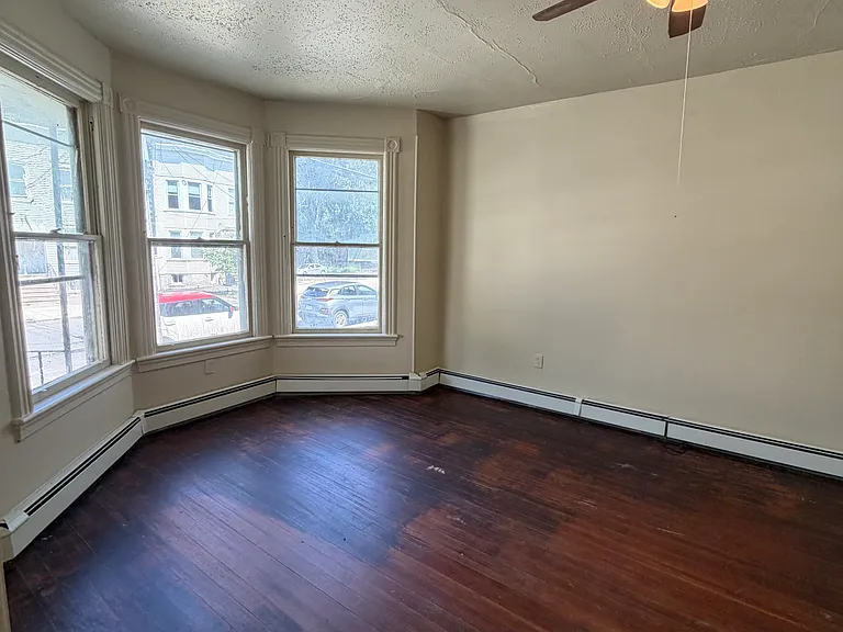 26 Garfield Pl #1 — Photo 1