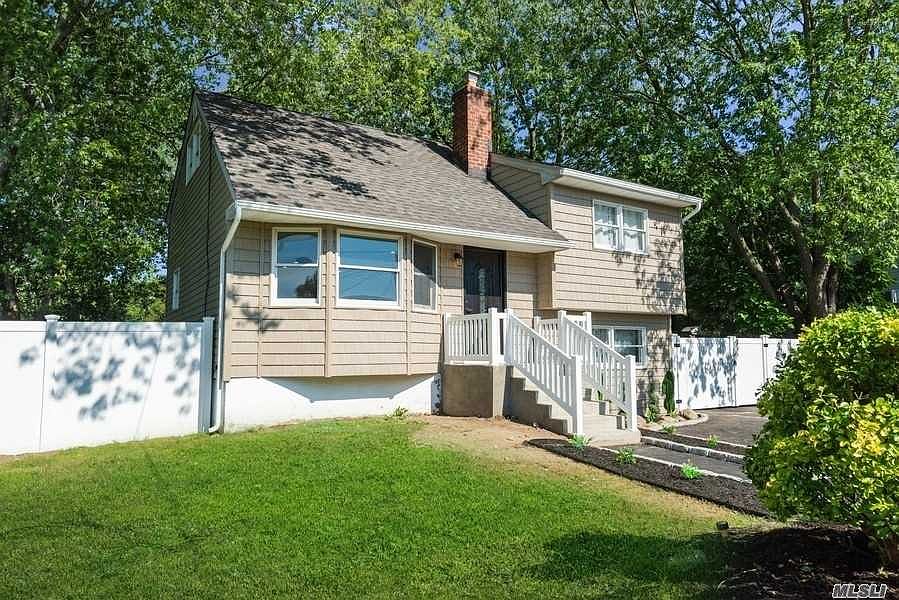 1st image of 561 Peter Paul Dr