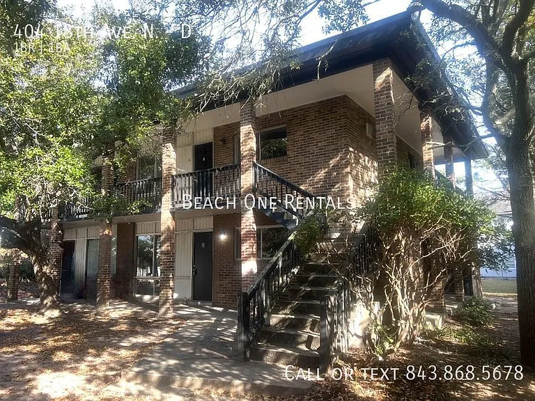 404 18th Ave N #D — Photo 9