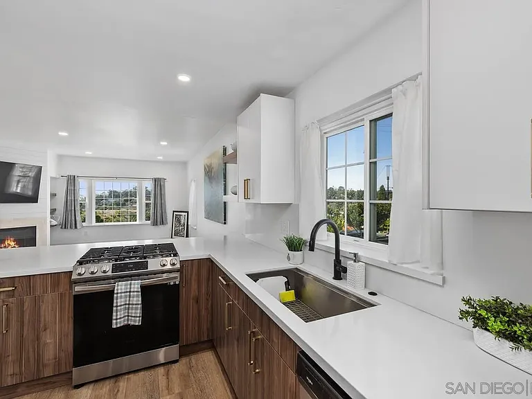 836 Ida Ave — Photo 15