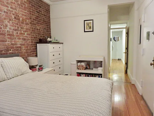 Rented by Space Real Estate | media 38